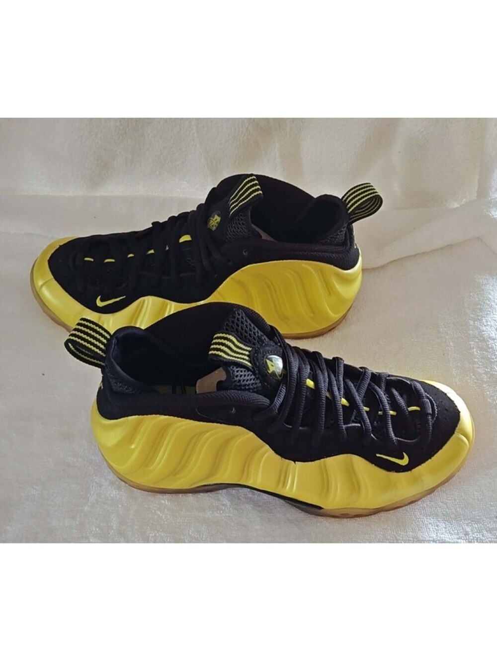 Size 8.5 - Nike Air Foamposite One Electrolime Near Mint W OG Box !! Rare